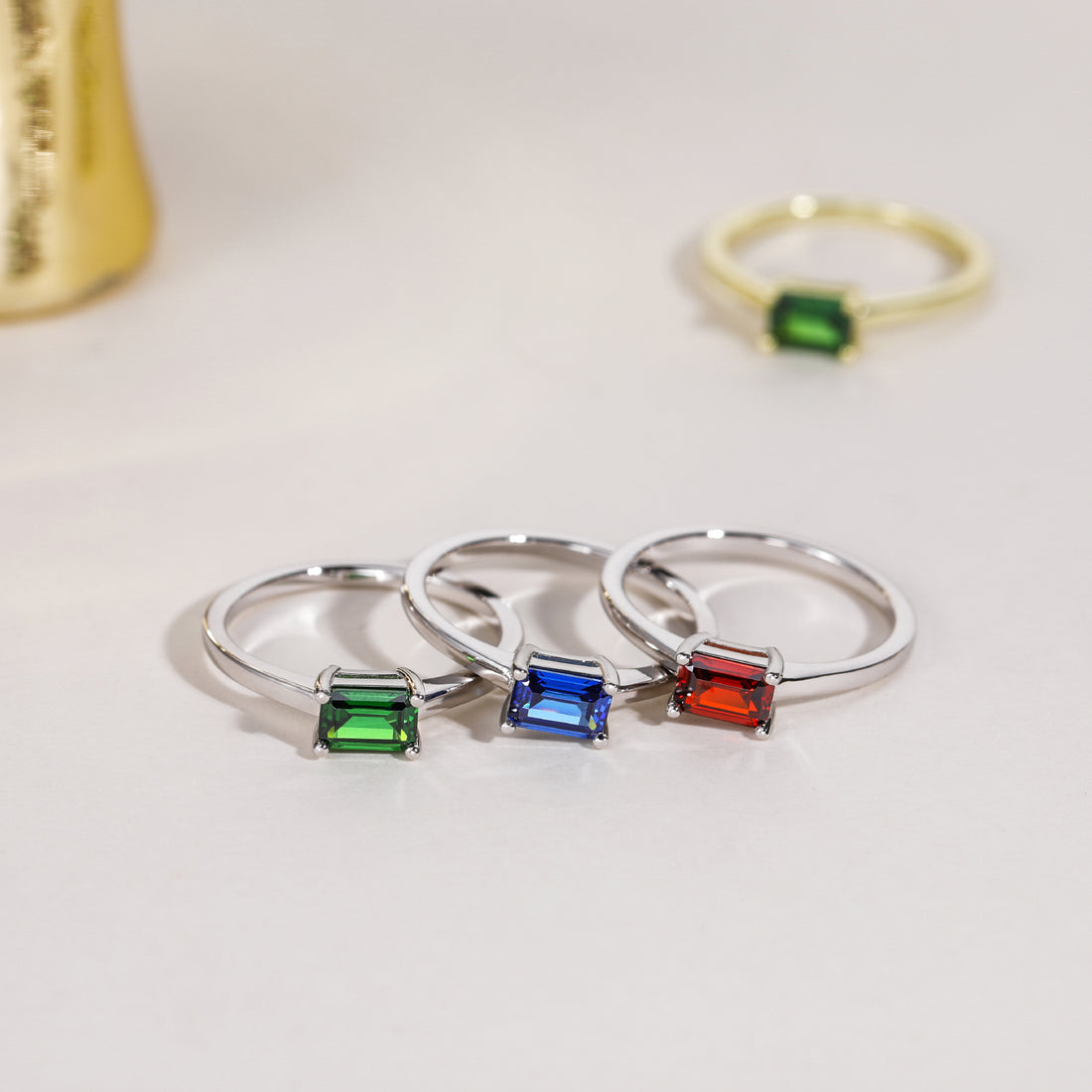 dainty ring, birthstone ring, baguette cut ring, minimalist ring, personalized