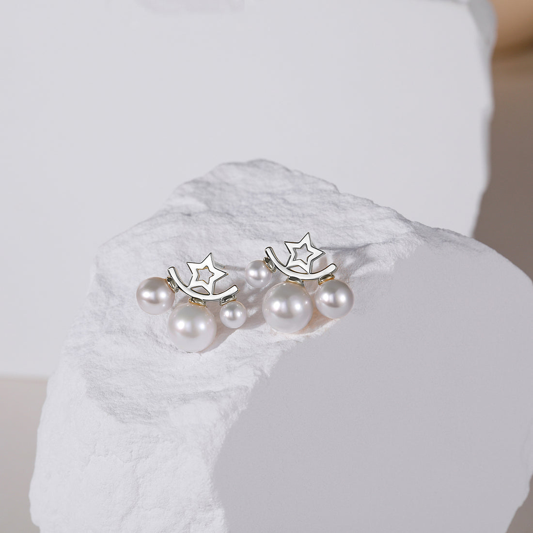 Star Fresh Pearl Earrings